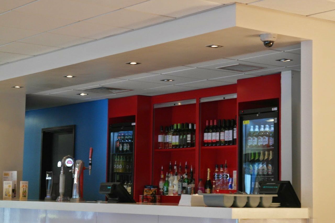 Travelodge Birmingham Airport Exterior photo